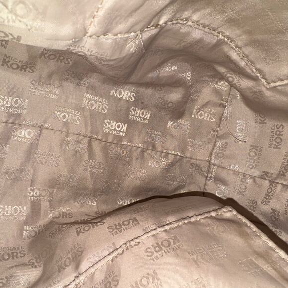 MICHAEL KORS Big Valley Large NS Tote Bag - Picture 8 of 10